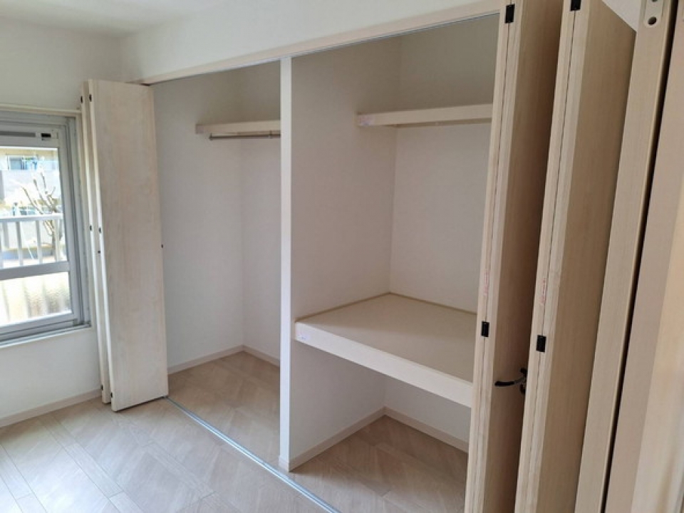 西小中台住宅1号棟203号室